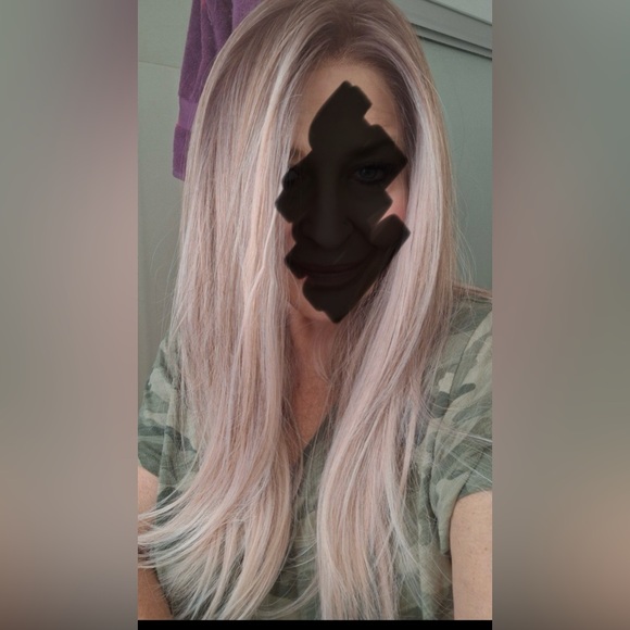 Chelsey Smith crowns Apricot blend Phaedra long wig lace front - Picture 8 of 8